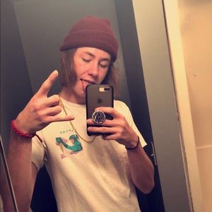 Meet your Posher, Chase